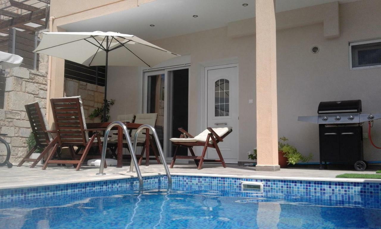 “Theeporto” Maisonette With Pool Gouves Exterior foto